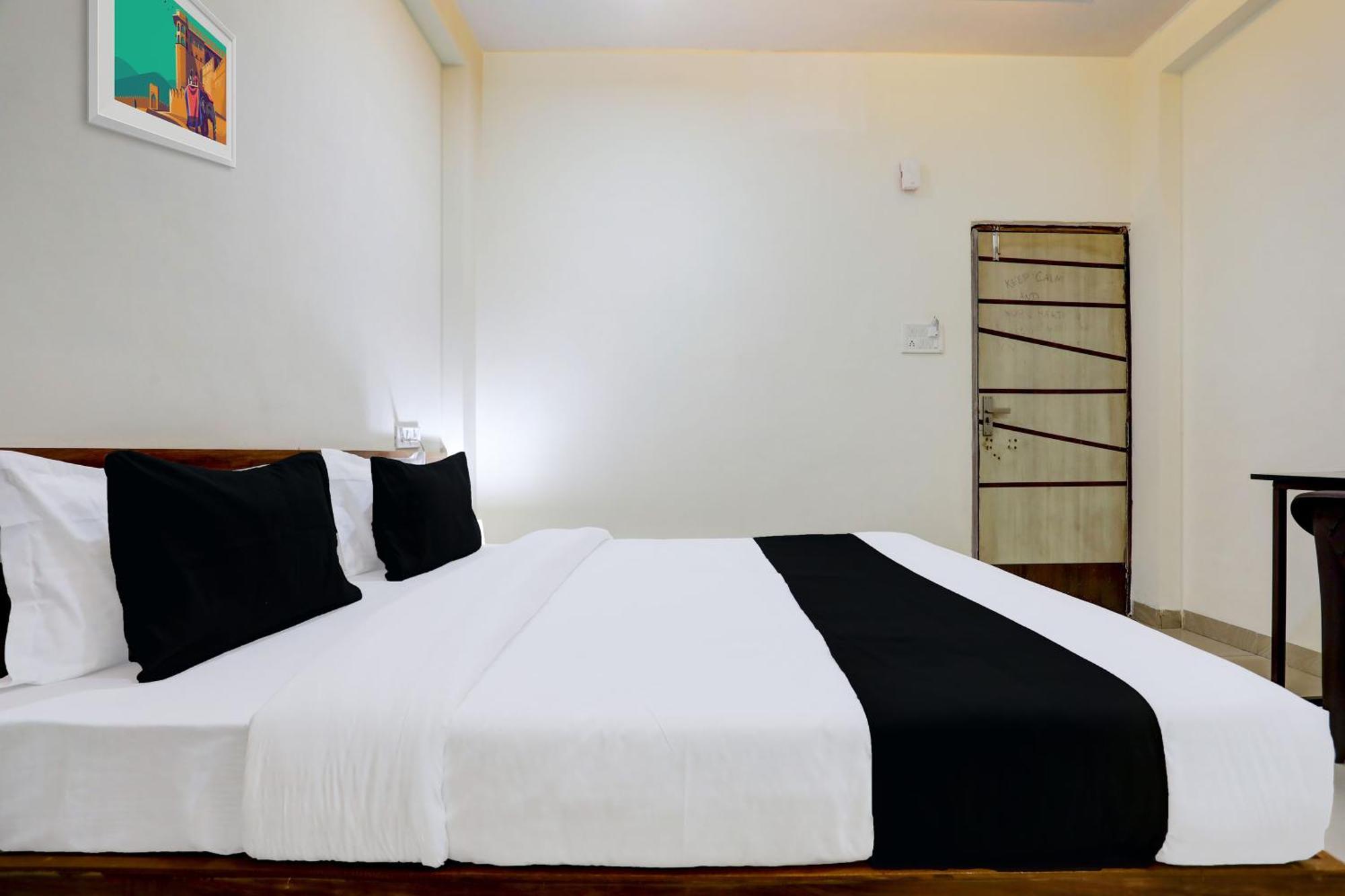 Hotel O Sb 47 Indore Exterior foto